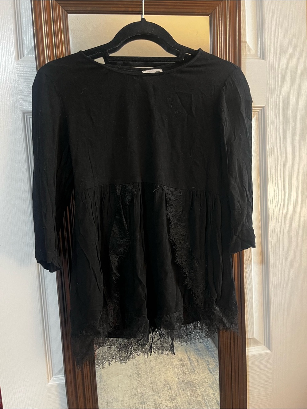 LA Hearts Black lace trim blouse with ruffled hem